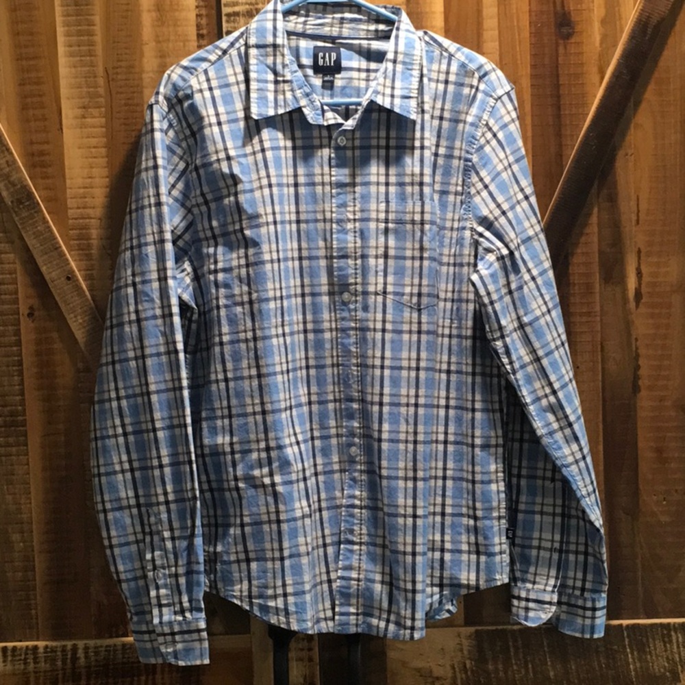 Gap long sleeve dress shirt